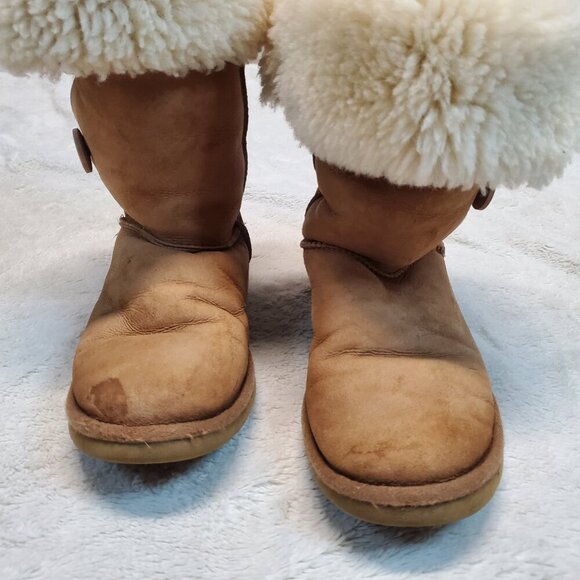 Ugg Tan Chestnut Sheepskin Bailey Boho Button Triplet Tall Boot High Boot SZ 8 - Picture 15 of 16